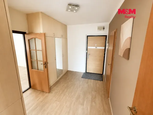 Prodej bytu 3+1, Ostrava - Bělský Les, Bohumíra Četyny, 68 m2