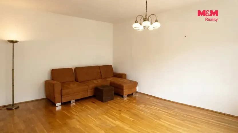 Prodej bytu 2+1, Praha - Kamýk, Zárubova, 61 m2