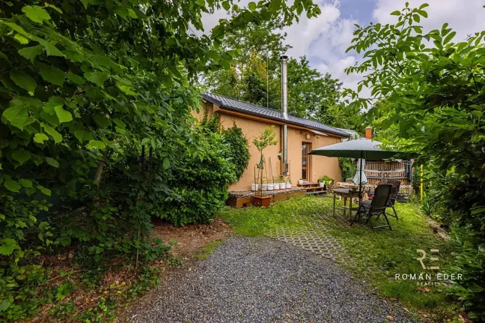 Prodej pozemku pro bydlení, Mirošovice, Na Vrchách, 1493 m2