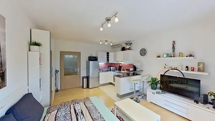 Pronájem bytu 1+kk, Praha - Vysočany, Jana Přibíka, 29 m2
