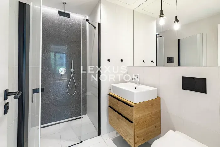 Pronájem bytu 2+kk, Praha - Smíchov, Grafická, 56 m2