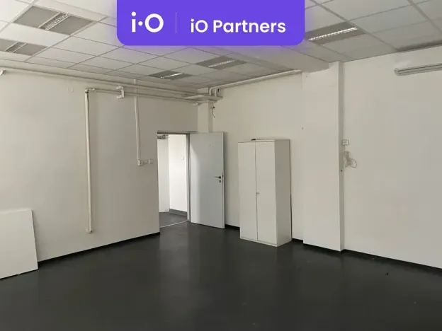 Pronájem skladu, Praha - Hostivař, U továren, 5000 m2