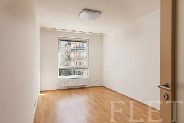 Pronájem bytu 1+kk, Praha - Černý Most, Rudolfa Holeky, 51 m2