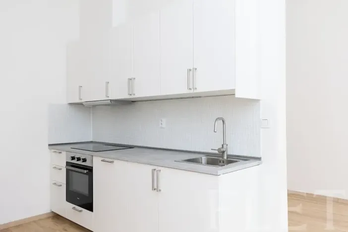 Pronájem bytu 1+kk, Praha - Libeň, Františka Kadlece, 33 m2