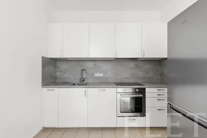 Pronájem bytu 3+1, Praha - Holešovice, Kamenická, 80 m2