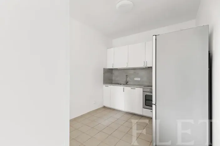 Pronájem bytu 3+1, Praha - Holešovice, Kamenická, 80 m2