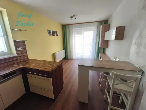 Pronájem bytu 2+kk, Brno, Jánošíkova, 43 m2