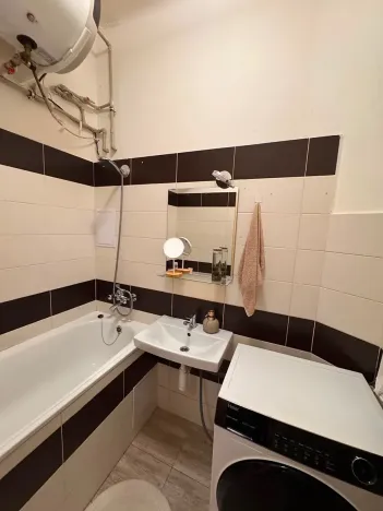 Pronájem bytu 2+kk, Praha - Žižkov, Hartigova, 50 m2
