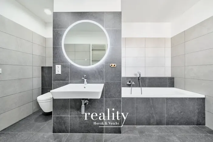 Pronájem bytu 4+kk, Znojmo, Hrušňová, 103 m2