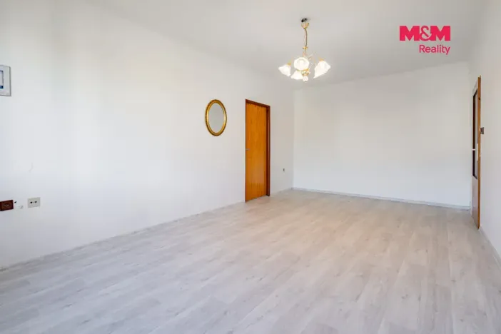 Prodej bytu 2+1, České Budějovice - České Budějovice 5, Pod Lékárnou, 58 m2