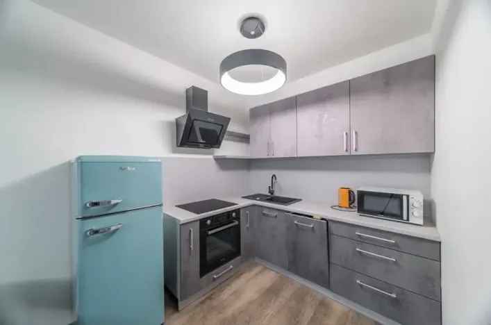Pronájem bytu 2+kk, Praha - Karlín, Nekvasilova, 67 m2