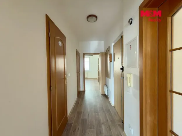 Pronájem bytu 2+1, Praha, U štěpu, 54 m2