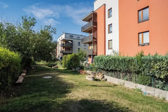Pronájem bytu 2+kk, Praha - Zbraslav, Pickova, 56 m2