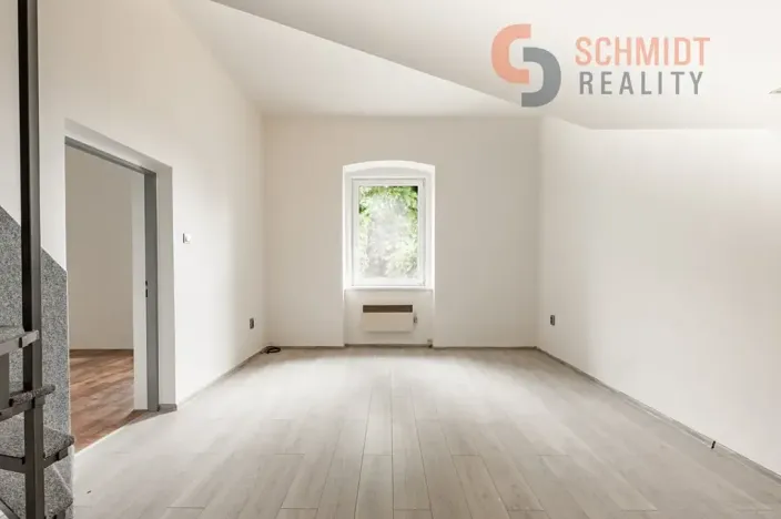Prodej bytu 2+1, Břeclav, Národních hrdinů, 69 m2
