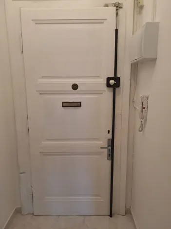 Pronájem bytu 1+kk, Praha - Holešovice, Tovární, 31 m2