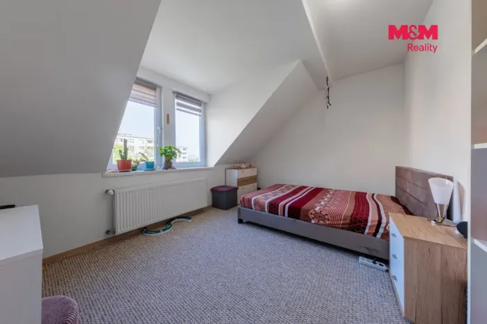 Prodej rodinného domu, Karlovy Vary - Doubí, Nová, 100 m2