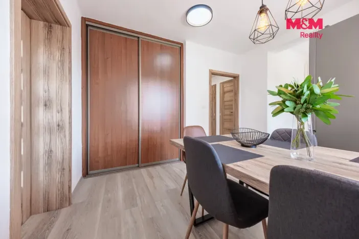 Prodej bytu 3+1, Hvožďany, 76 m2