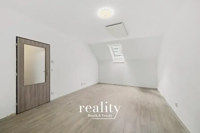 Pronájem bytu 2+kk, Jihlava, Žižkova, 46 m2