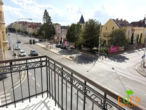 Pronájem bytu 2+1, Plzeň, Dobrovského, 80 m2