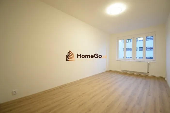 Pronájem bytu 2+1, Praha - Nusle, U gymnázia, 56 m2