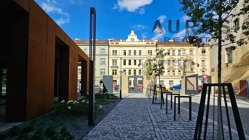 Pronájem bytu 2+kk, Praha - Nusle, Bělehradská, 60 m2