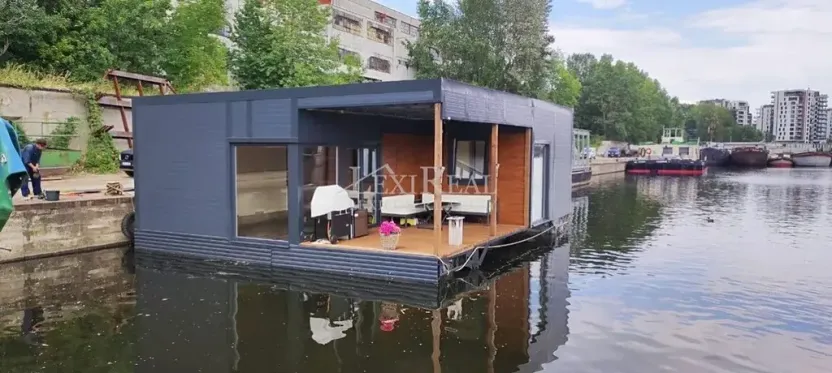 Prodej chaty, Praha - Holešovice, Sanderova, 70 m2