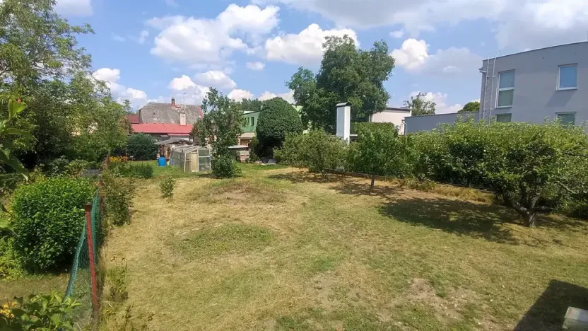 Prodej pozemku pro bydlení, Pardubice, Radiomechaniků, 320 m2