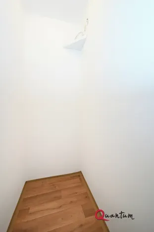 Pronájem bytu 3+1, Praha - Bohnice, Kostřínská, 70 m2