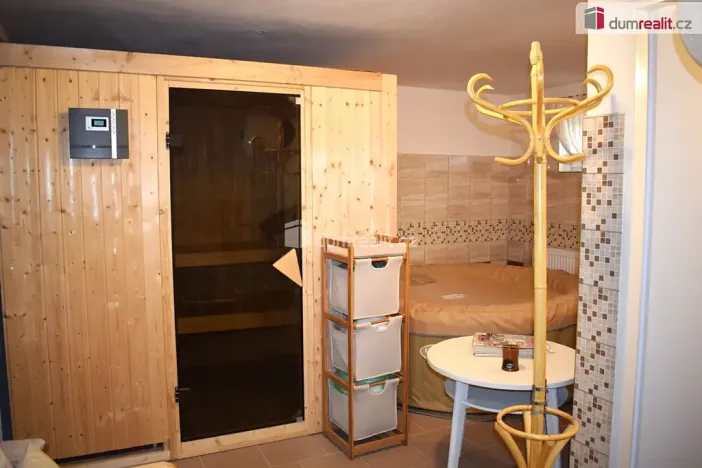 Prodej rodinného domu, Žďár, 250 m2