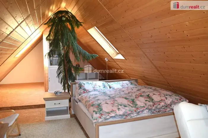 Prodej rodinného domu, Žďár, 250 m2