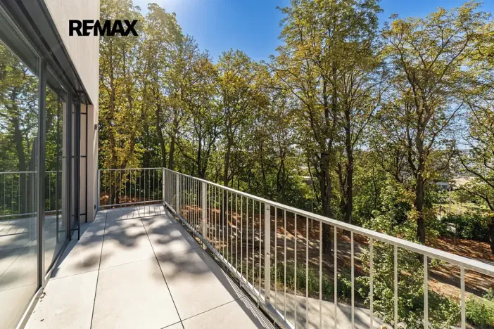 Pronájem bytu 2+kk, Praha - Vysočany, Pod Krocínkou, 59 m2