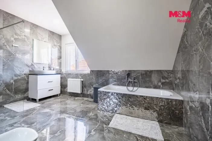 Prodej rodinného domu, Mukařov - Srbín, Do Vrchu, 379 m2