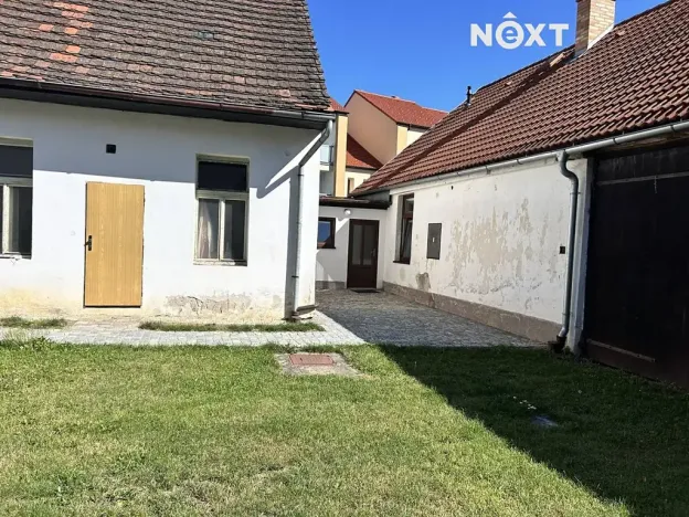 Pronájem bytu 1+1, Křemže, Náměstí, 39 m2
