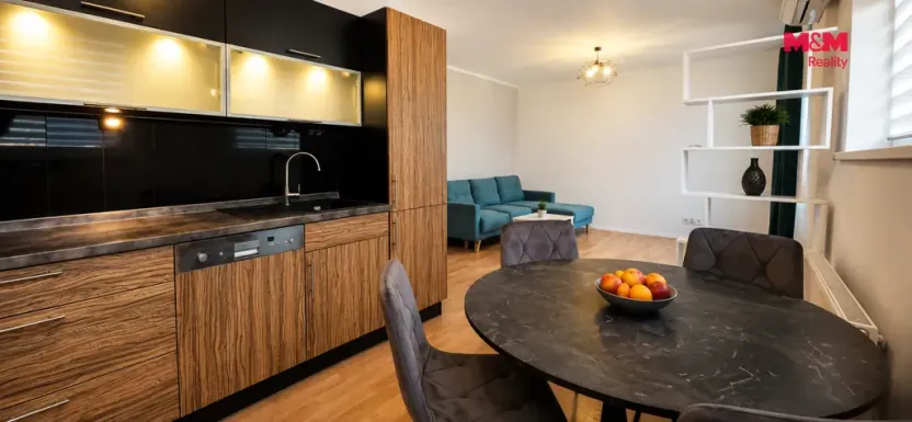 Pronájem bytu 2+kk, Pardubice - Trnová, Jozefa Gabčíka, 52 m2
