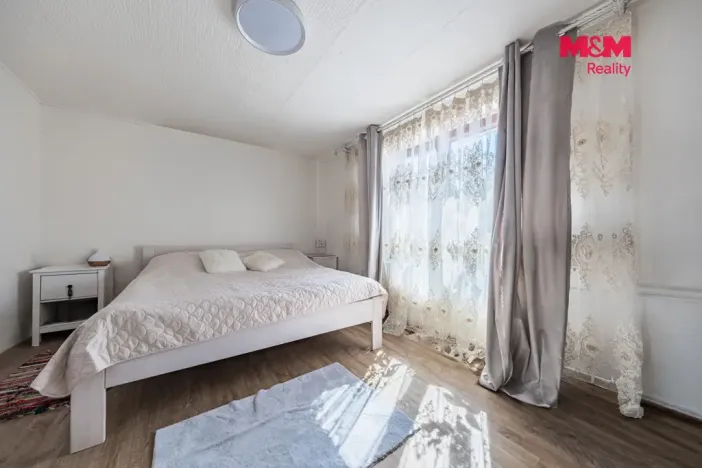 Prodej rodinného domu, Račice, 200 m2