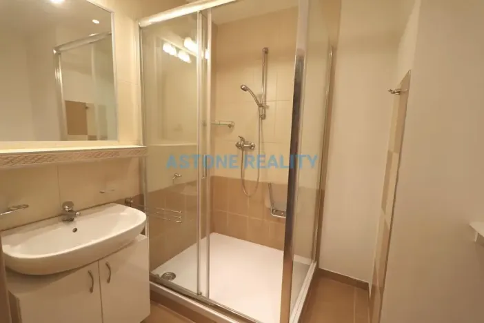 Pronájem bytu 3+kk, Praha - Kamýk, Papírníkova, 66 m2