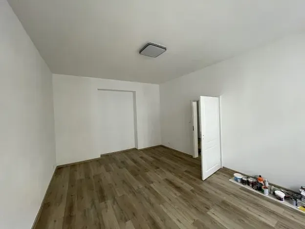 Pronájem bytu 2+1, Praha, Bořivojova, 72 m2