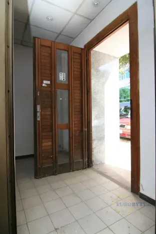 Pronájem obchodního prostoru, Praha - Žižkov, Hájkova, 60 m2
