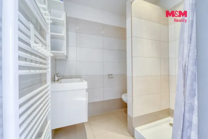 Prodej rodinného domu, Hřebeč, nám. Draha, 150 m2