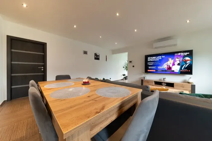 Prodej rodinného domu, Plzeň, Pod Radyní, 303 m2
