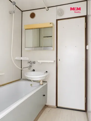 Pronájem bytu 1+1, Jirkov, Generála Svobody, 42 m2
