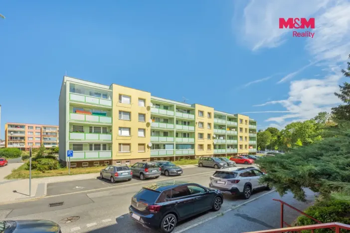 Prodej bytu 2+kk, Slaný, Na Dolíkách, 42 m2