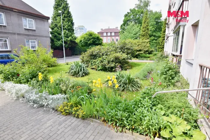 Pronájem bytu 1+1, Děčín - Děčín III-Staré Město, Rakovnická, 36 m2