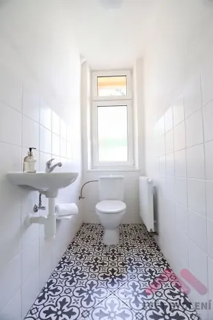 Pronájem bytu 2+kk, Praha - Holešovice, U vody, 54 m2