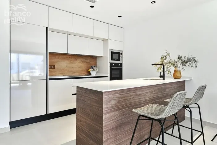 Prodej rodinného domu, Torrevieja, Alicante, Španělsko, 100 m2