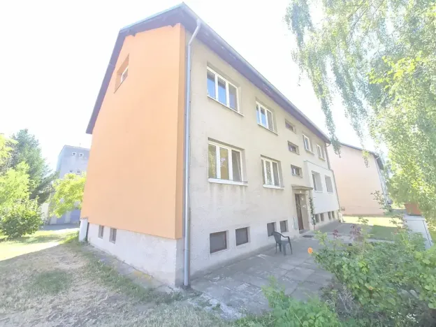 Pronájem bytu 3+1, Hrušovany nad Jevišovkou, 9. května, 73 m2