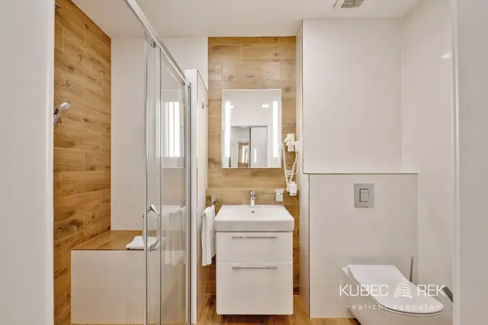 Prodej ubytování, Frymburk, 90 m2