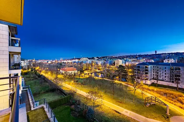 Pronájem bytu 3+kk, Praha, Na Petynce, 91 m2