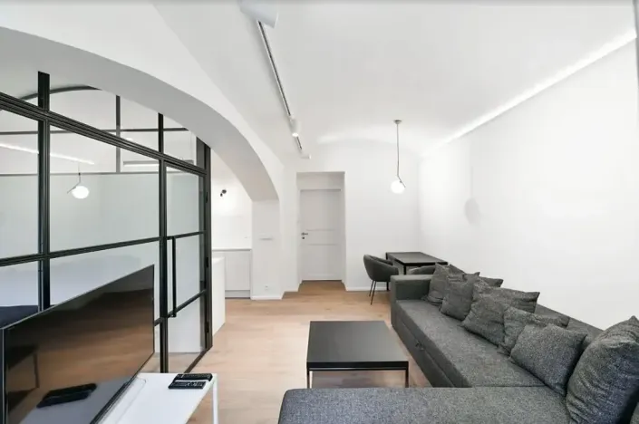 Pronájem bytu 2+kk, Praha - Vinohrady, Laubova, 50 m2