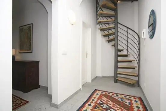 Pronájem bytu 2+1, Praha - Malá Strana, Vlašská, 73 m2